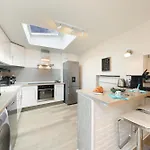 Maison Entiere Pour 6 Personnes Avec Parking Proche Roissy Cdg Et Le Bourget Orry-La-Ville