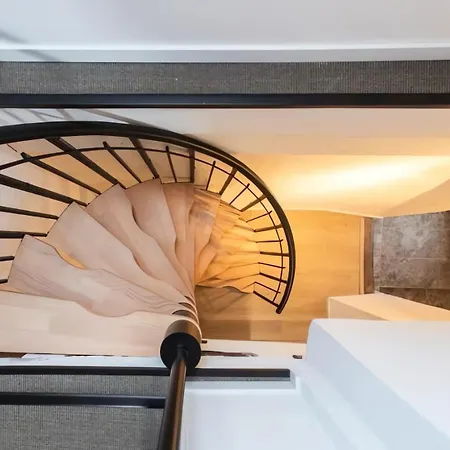 Maison entière climatisée pour 6 personnes avec parking proche Astérix, Roissy CDG, Chantilly, Le Bourget